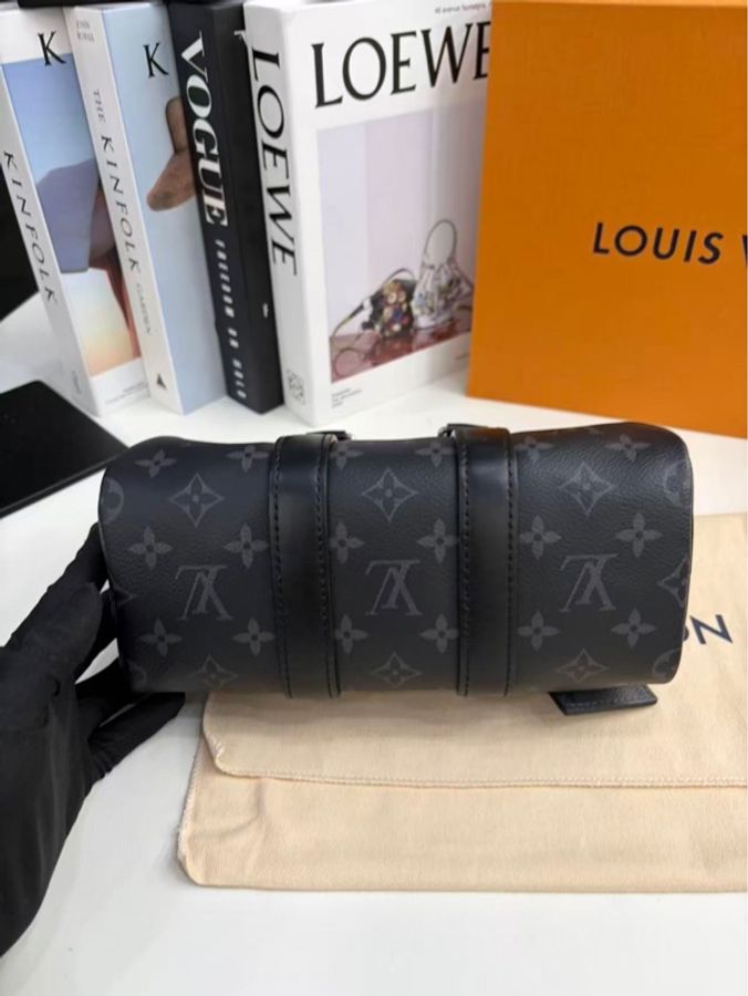 99新 路易威登/Louis Vuitton  黑武士keepall25  芯片款 底長25cm-5