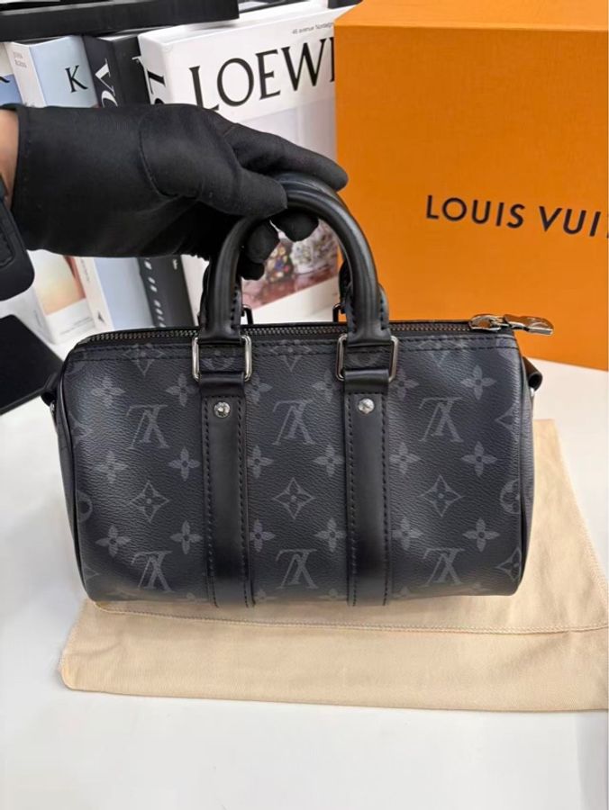 99新 路易威登/Louis Vuitton  黑武士keepall25  芯片款 底長25cm-6