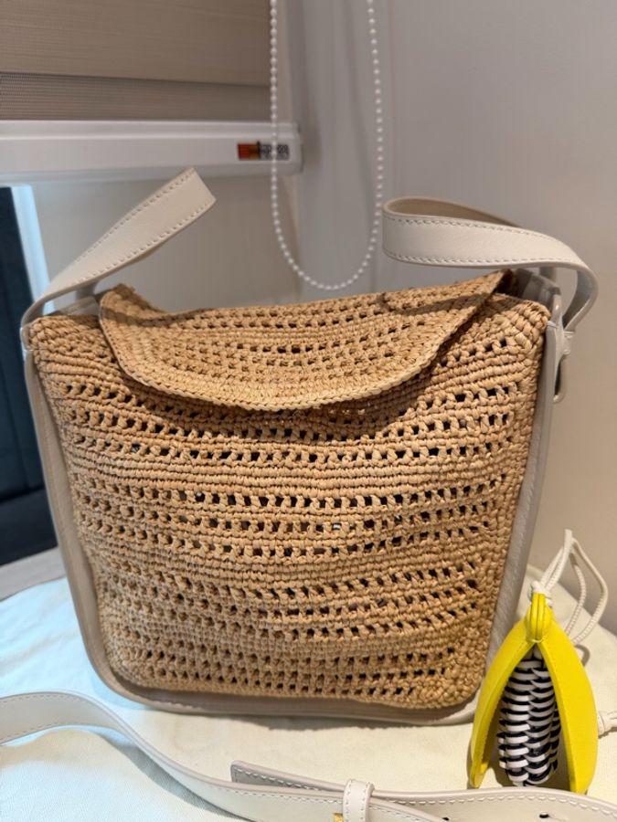 LOEWE Paula’s Ibiza 拉菲草編肩背包  🤍 近全新｜附件完整｜春夏最受歡迎系列-9