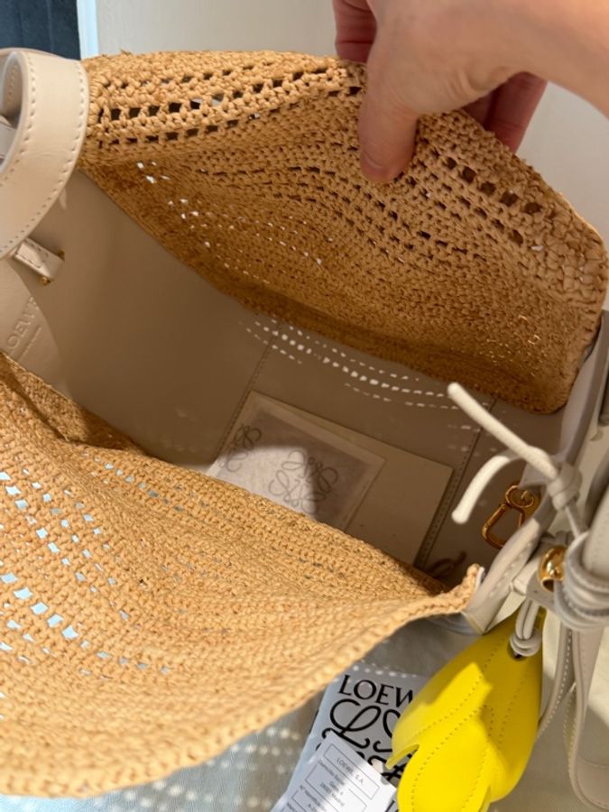LOEWE Paula’s Ibiza 拉菲草編肩背包  🤍 近全新｜附件完整｜春夏最受歡迎系列-17