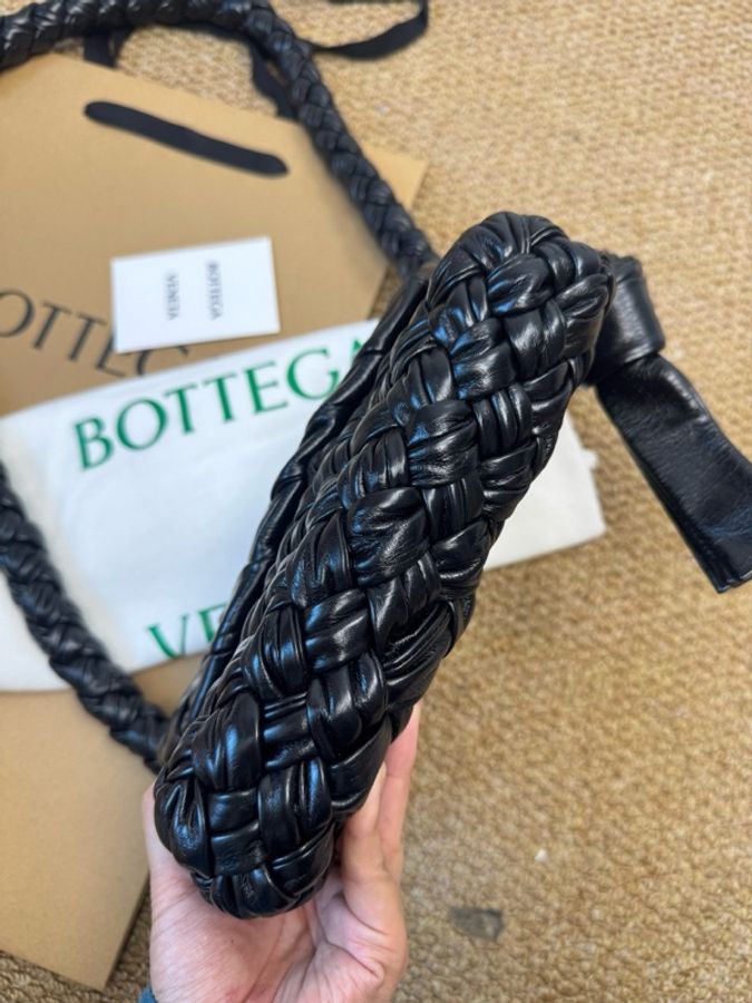 閒置新未使用 Bottega Veneta Kalimero Citta 黑色小號打結包-2