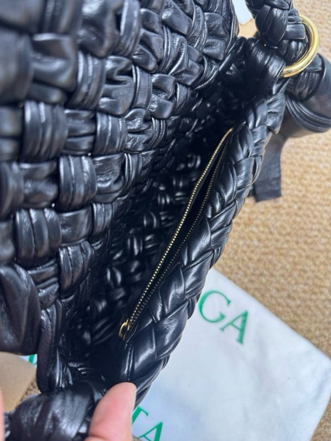 閒置新未使用 Bottega Veneta Kalimero Citta 黑色小號打結包-7