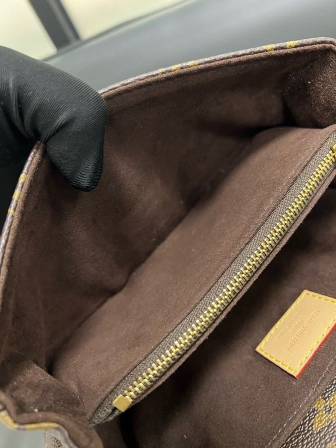 LV pochette Metis mini-6