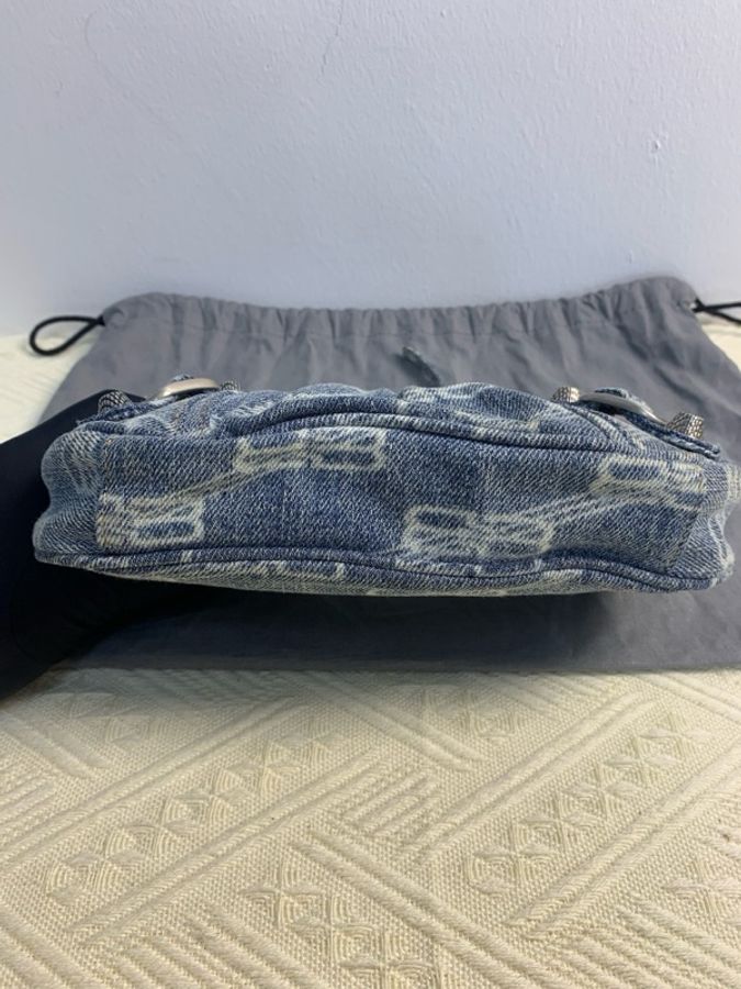 Balenciaga巴黎世家 Le Cagole mini鏈條 牛仔丹寧 腋下包 機車包-4