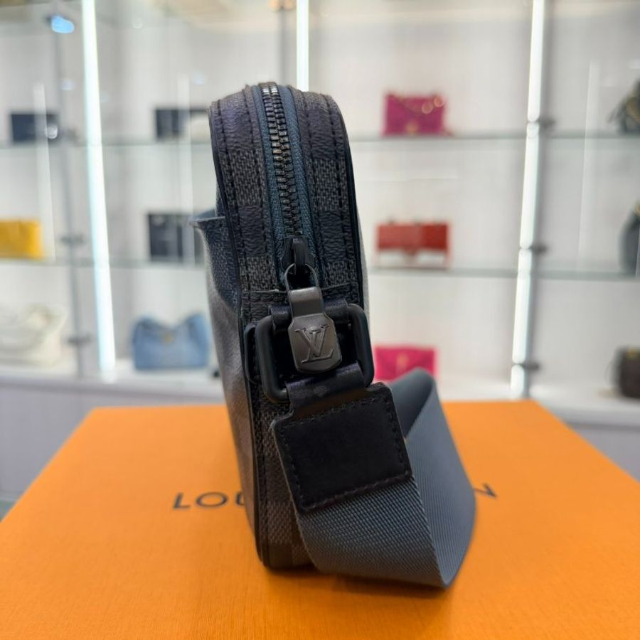 *SHIHNA名牌精品* LV N40188 Alpha 黑棋盤格郵差包-1