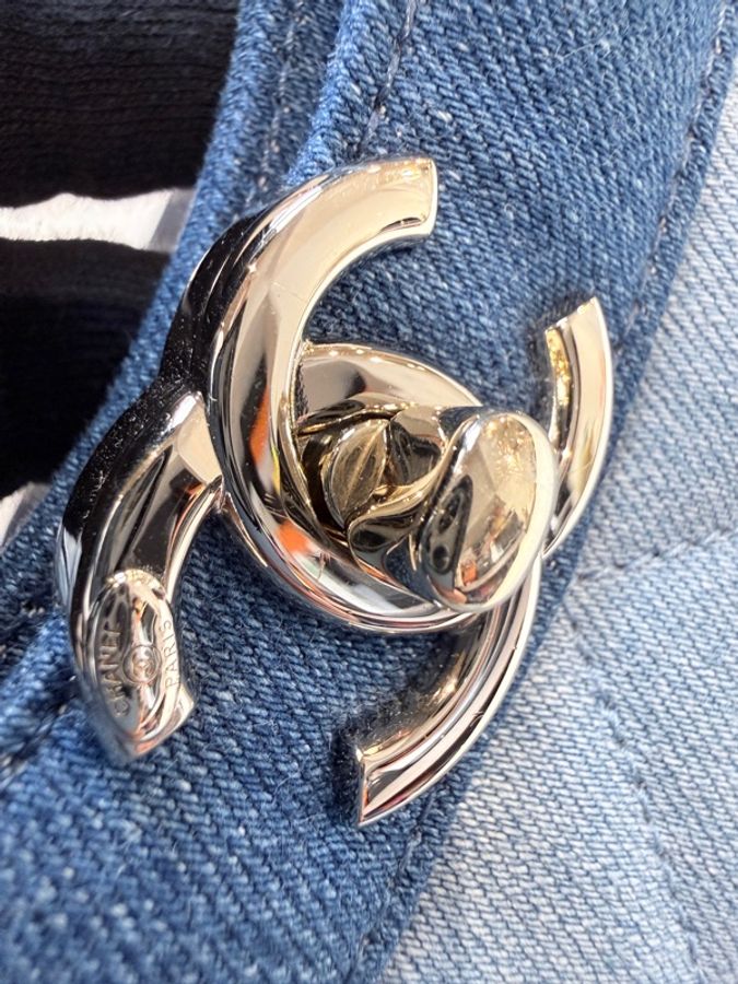CHANEL✨2026年AS4133經典牛仔丹寧迷你31包-11