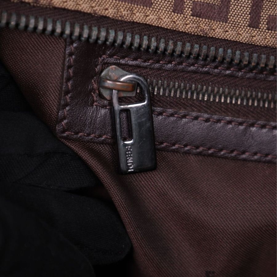 Fendi 棕色老花波士顿手提包-24