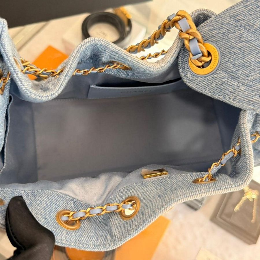 *SHIHNA名牌精品* Chanel 25 小號 Hobo Bag 水洗單寧布 金釦 (芯片款)-4