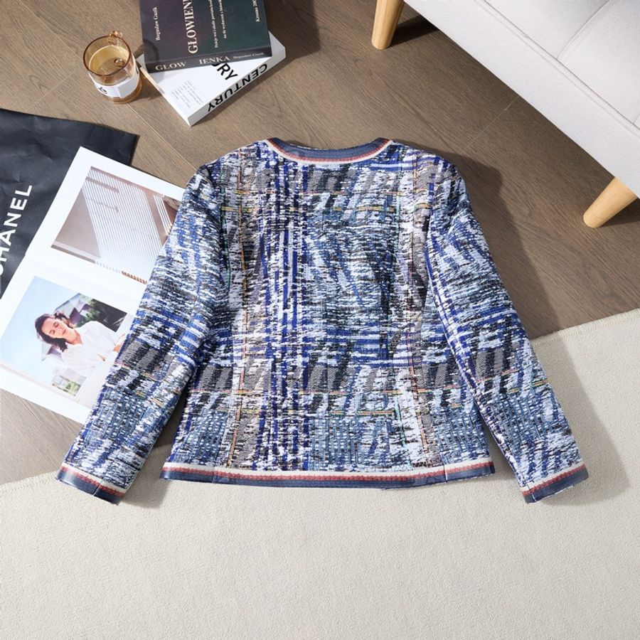 Chanel藍調彩格紋Tweed短外套-8