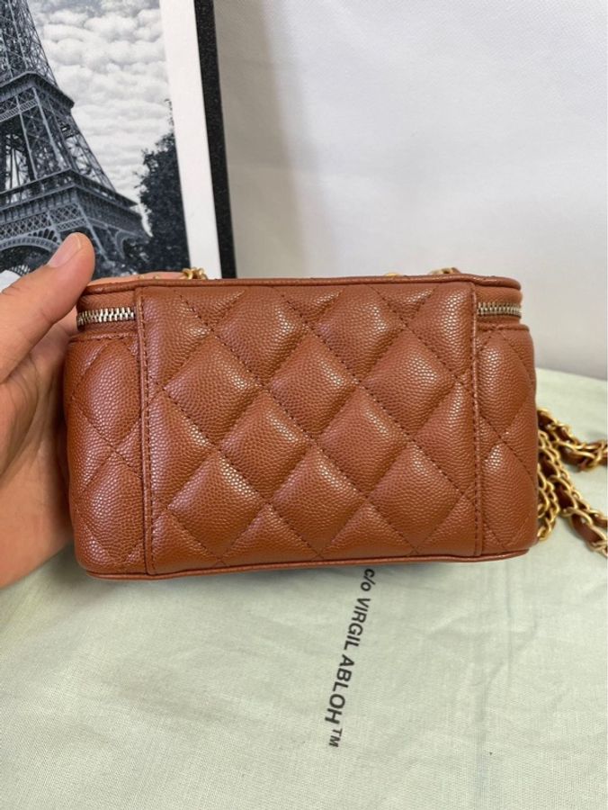 Chanel Vanity case-1