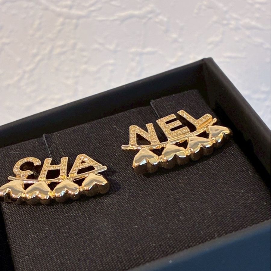 Chanel 字母下愛心耳環✨✨-5