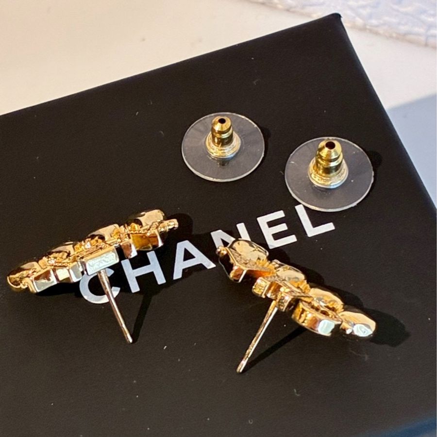 Chanel 字母下愛心耳環✨✨-17