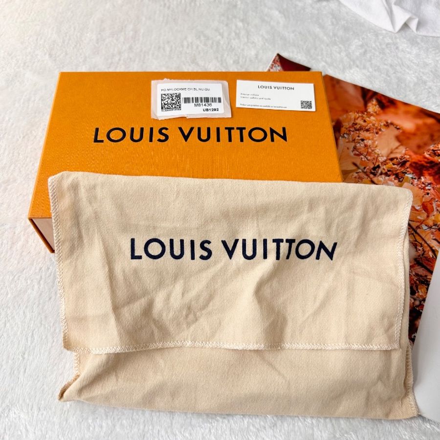 LV My Lockme 藍白雙色小牛皮金屬鍊帶 翻蓋信封包-28