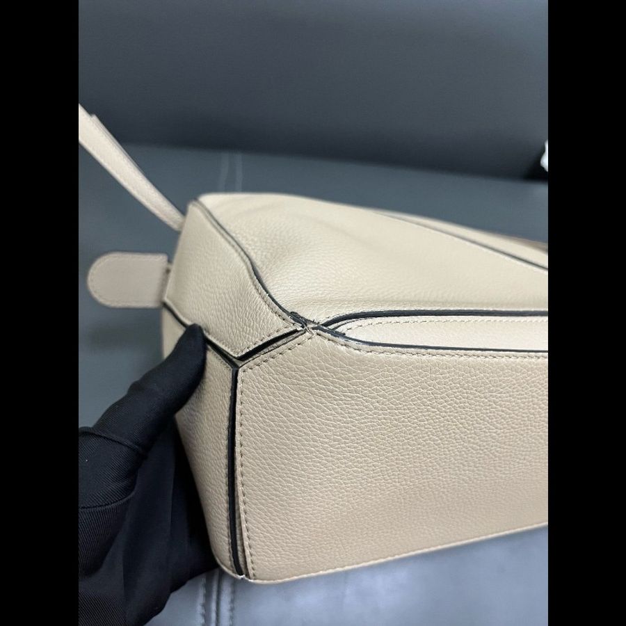 Loewe small puzzle-7