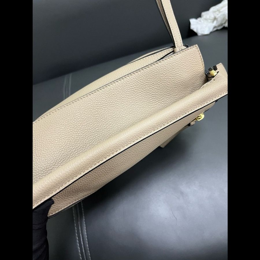 Loewe small puzzle-12