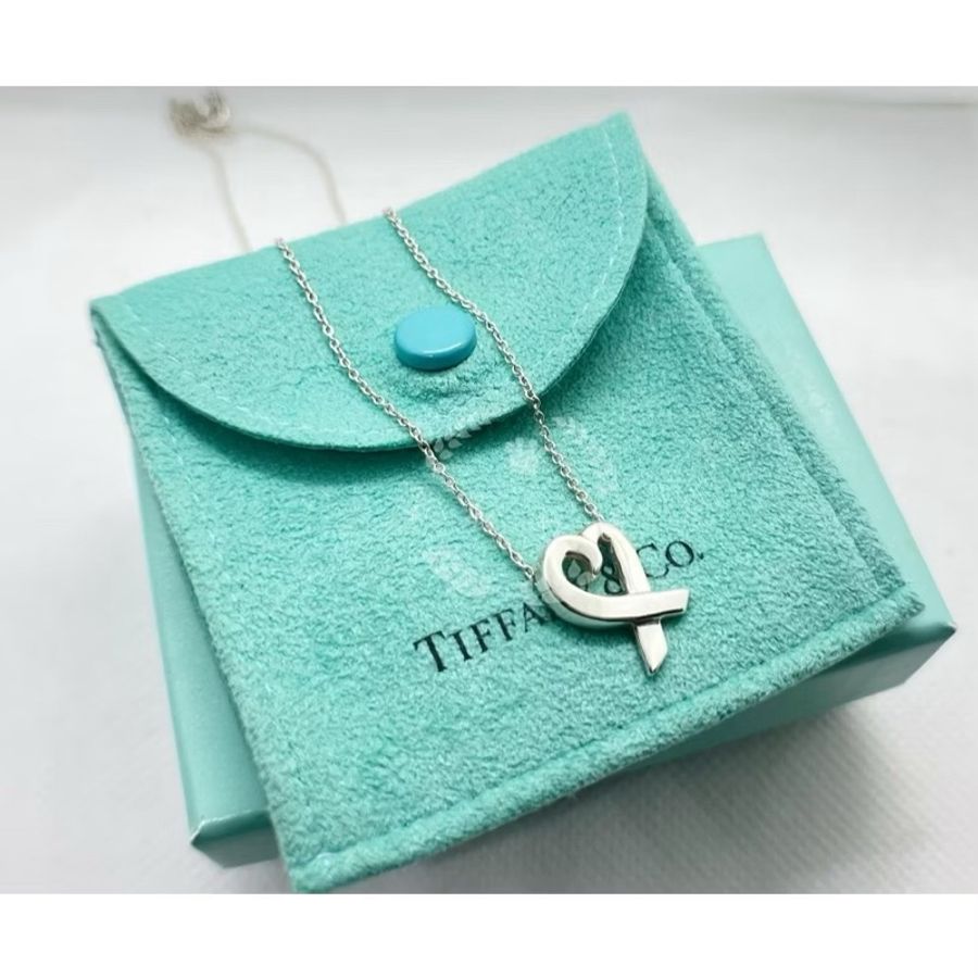 ~~趴趴小舖~~極新正品Tiffany &Co  Loving Heart愛心項鍊(S號)2606261381-0