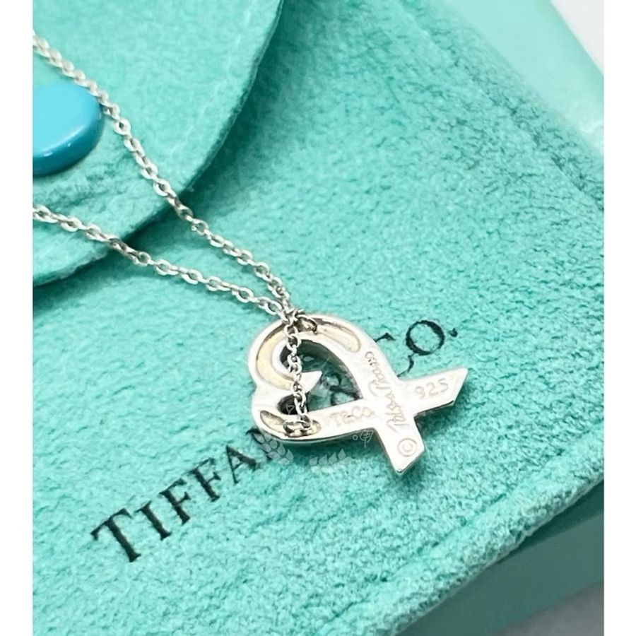 ~~趴趴小舖~~極新正品Tiffany &Co  Loving Heart愛心項鍊(S號)2606261381-2