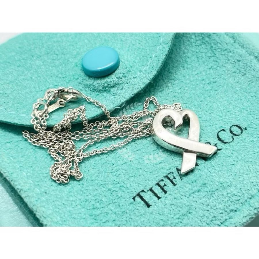 ~~趴趴小舖~~極新正品Tiffany &Co  Loving Heart愛心項鍊(S號)2606261381-3