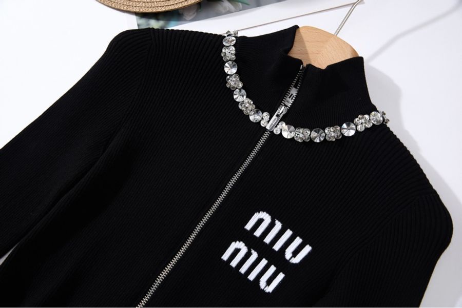 Miu Miu水鑽短款針織上衣-1