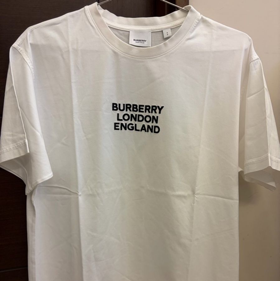 Burberry 經典白T-5