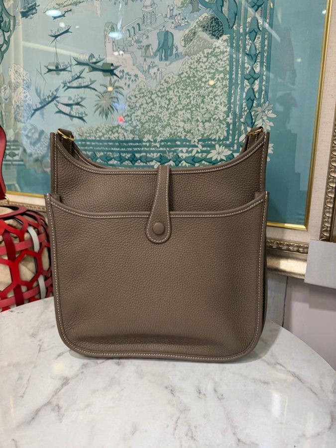 Hermes 18大象灰T/C皮Evelyne III29金釦肩斜背包H056277CC18-1