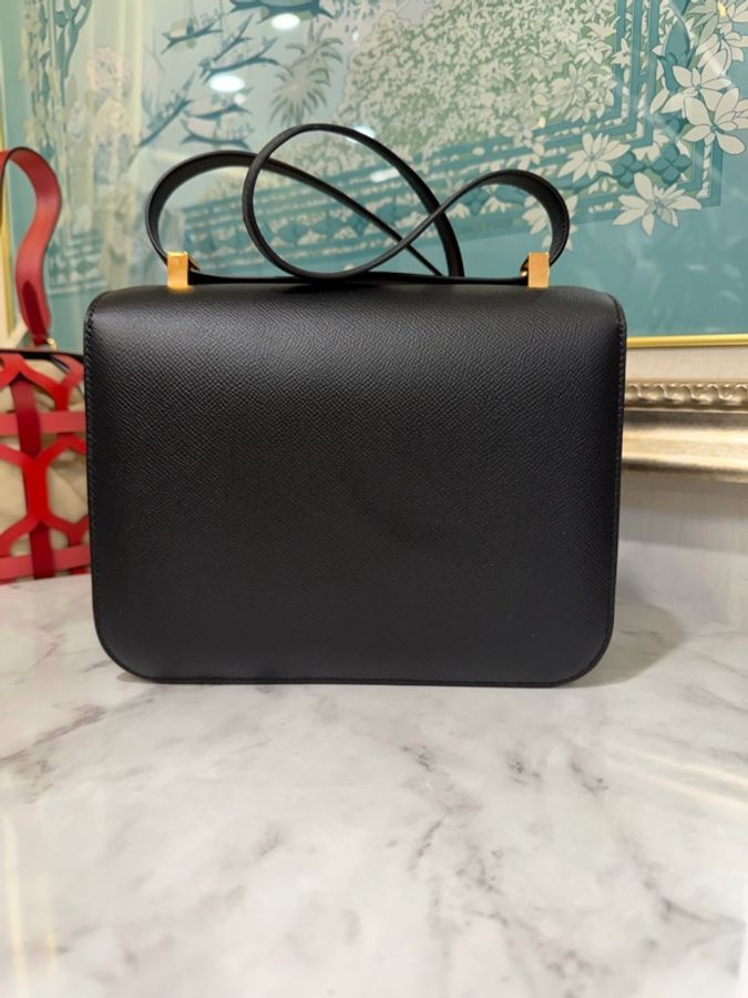 Hermes 89黑Epsom皮Constance III24金釦下蓋手提肩背包H056341CD89-1