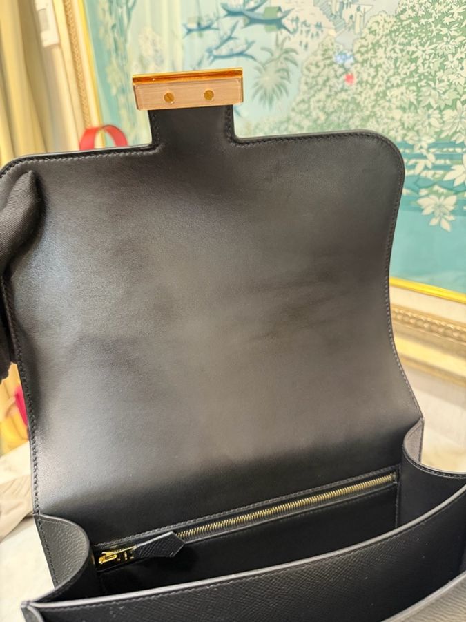 Hermes 89黑Epsom皮Constance III24金釦下蓋手提肩背包H056341CD89-7