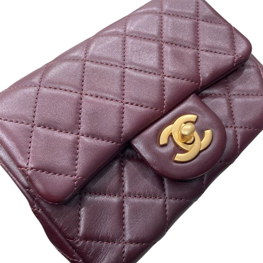 CHANEL 香奈兒 MATELASSE MINI 金球方胖子 羊皮 酒紅色 金釦-11