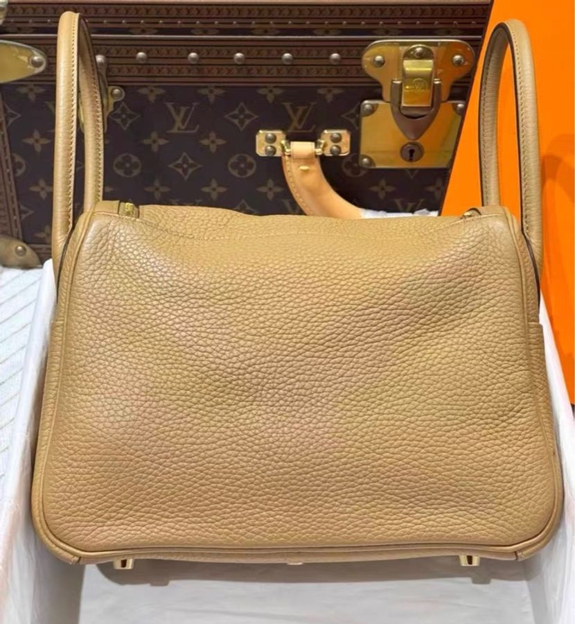 Hermes 愛馬仕lindy 26 餅乾色金扣 TC皮 B刻-6