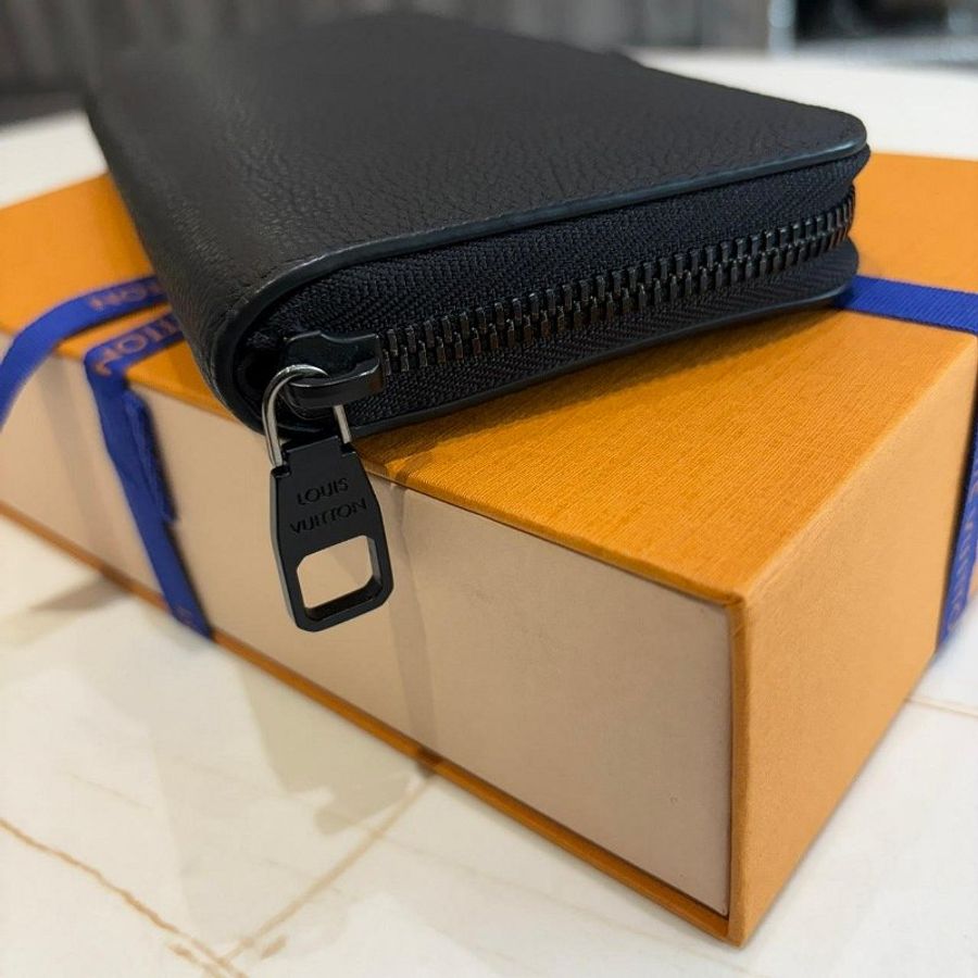 *SHIHNA名牌精品* LV M25959 橫式拉鍊錢包 (黑)-6