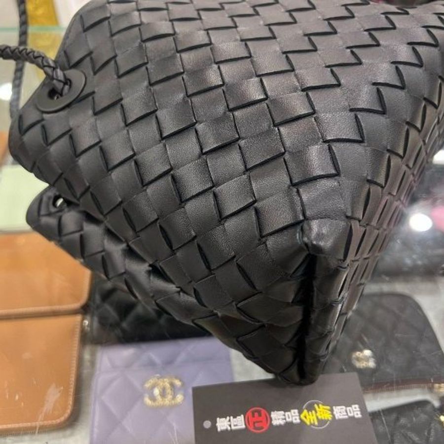 東區正精品㊣BV Bottega Veneta 766014 Small Andiamo 全新黑色小牛皮編織銀扣手提包側背包 RZ6513-3