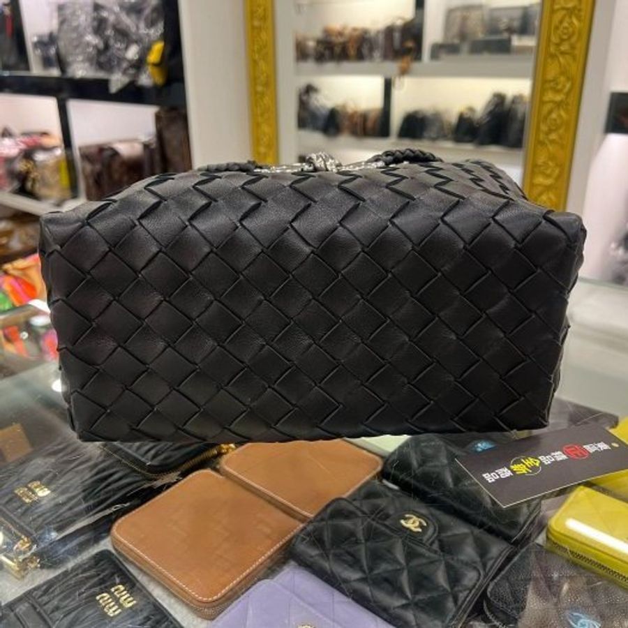 東區正精品㊣BV Bottega Veneta 766014 Small Andiamo 全新黑色小牛皮編織銀扣手提包側背包 RZ6513-8