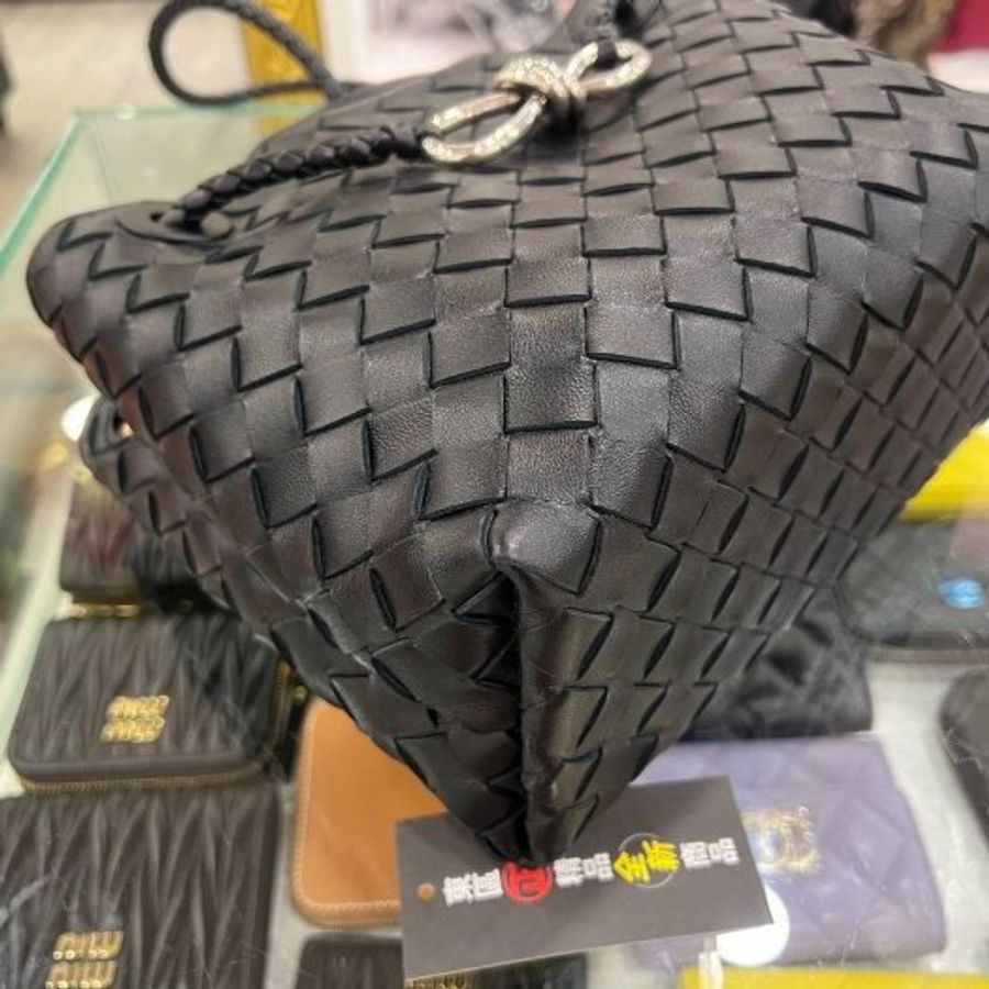 東區正精品㊣BV Bottega Veneta 766014 Small Andiamo 全新黑色小牛皮編織銀扣手提包側背包 RZ6513-10