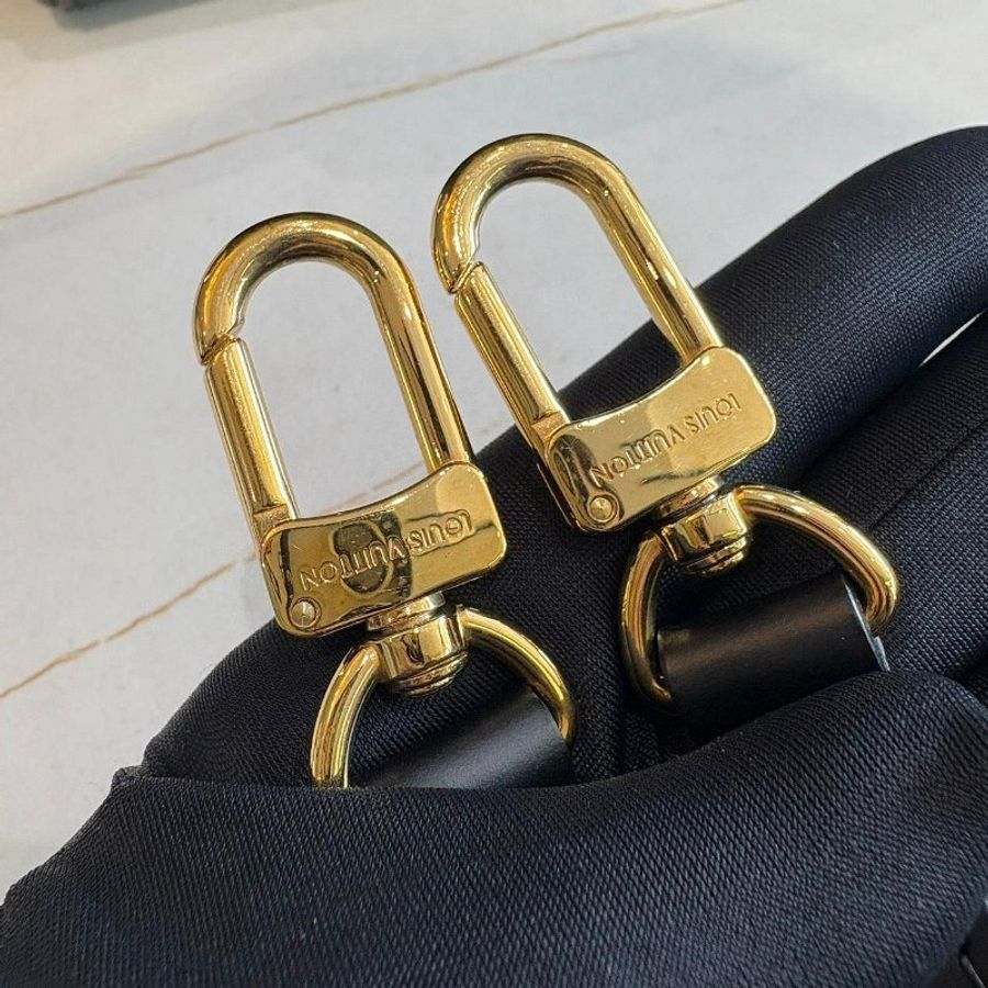 *SHIHNA名牌精品* LV M41542 Phenix MM 手提/肩背包-7