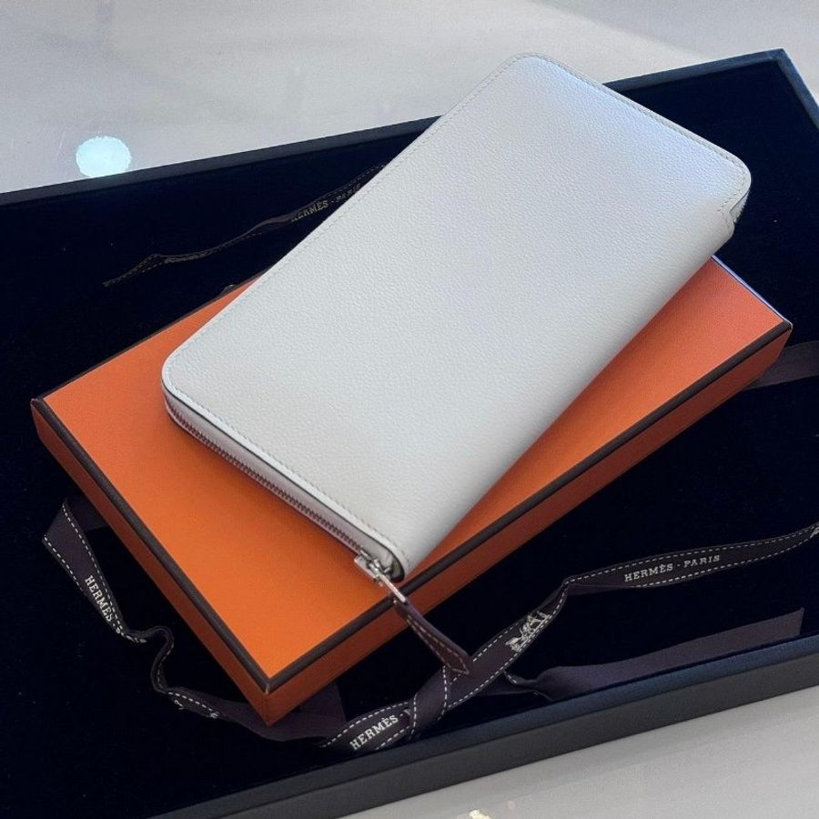 *SHIHNA名牌精品* HERMÈS Silk'In Classique 絲巾拉鍊長夾B刻-1