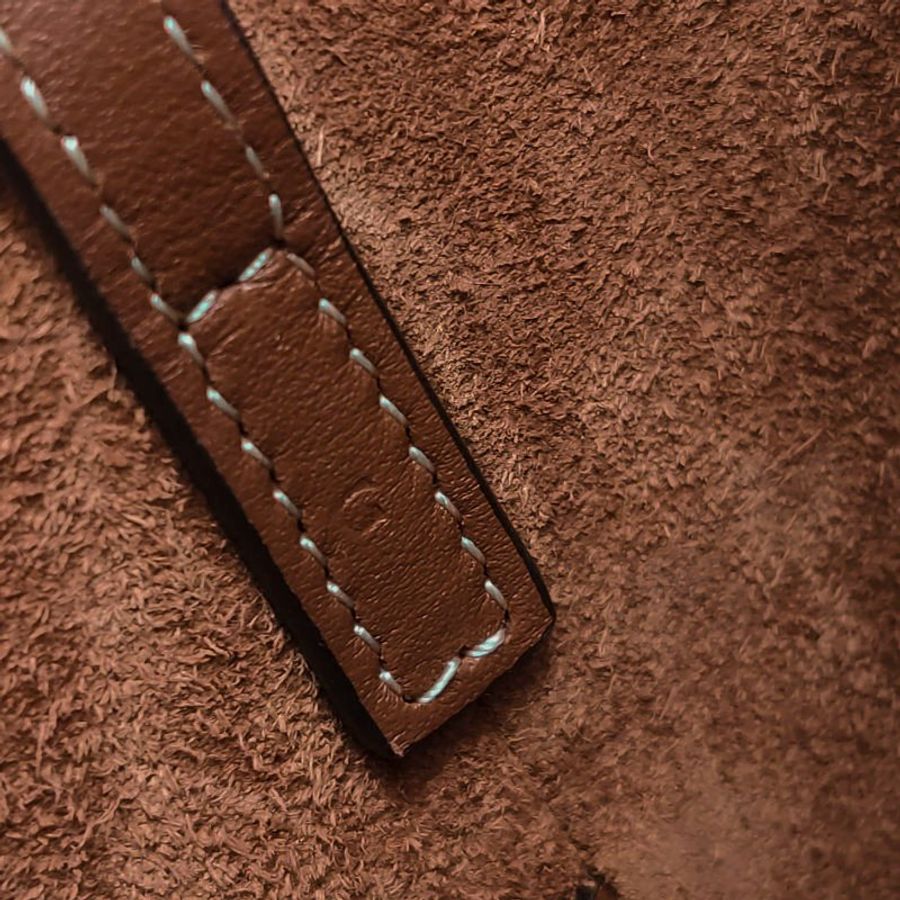 Celine Box Triomphe小號牛皮純色凱旋門Logo單肩包-9
