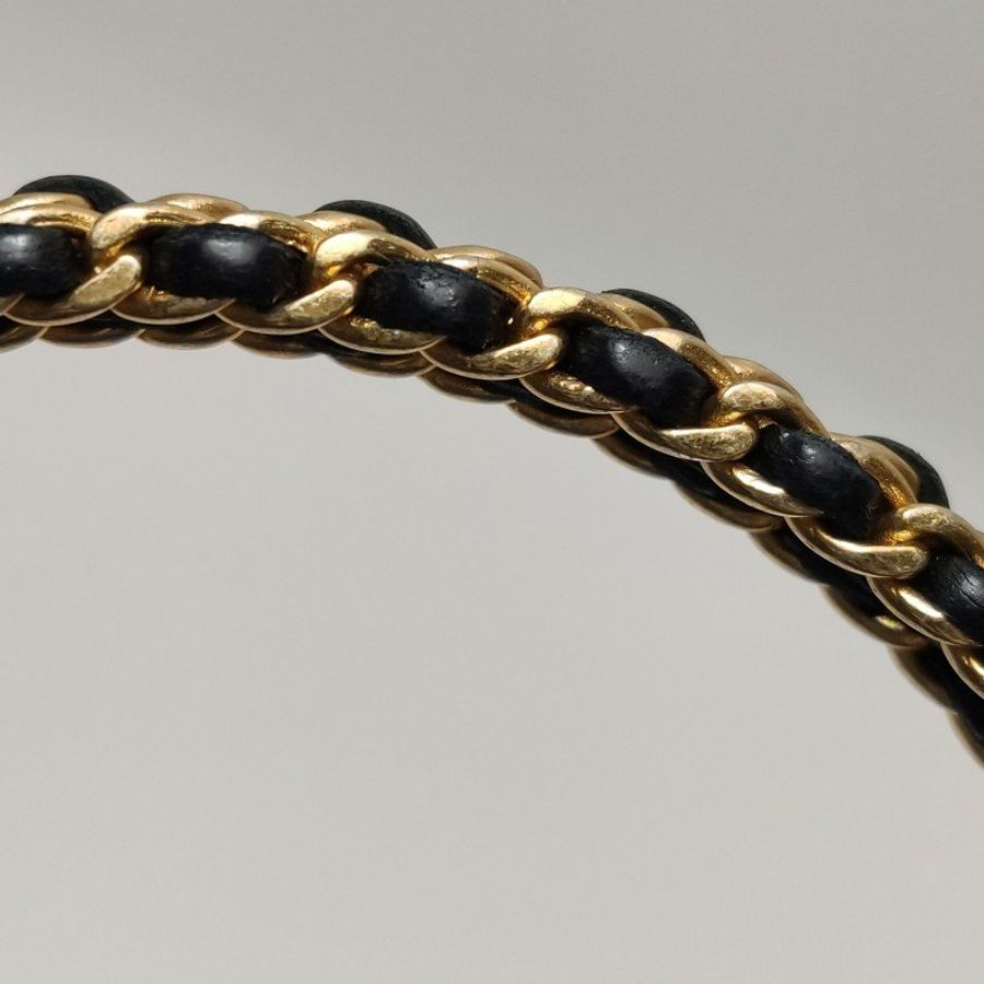 Chanel 羊皮純色菱格絎縫雙C標識斜背包單肩包-13