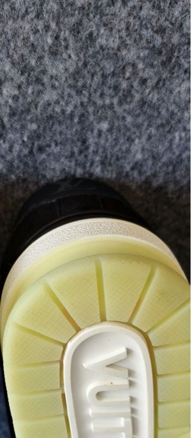 Louis Vuitton 路易威登 LV Trainer 黑老花運動鞋 尺碼 42-7