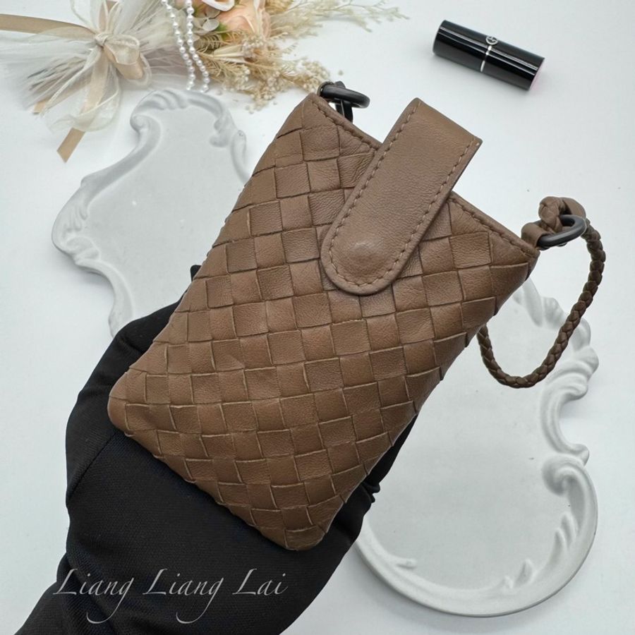 BOTTEGA VENETA BV 編織小羊皮焦糖棕色小提包｜小廢包｜萬用掛包-13