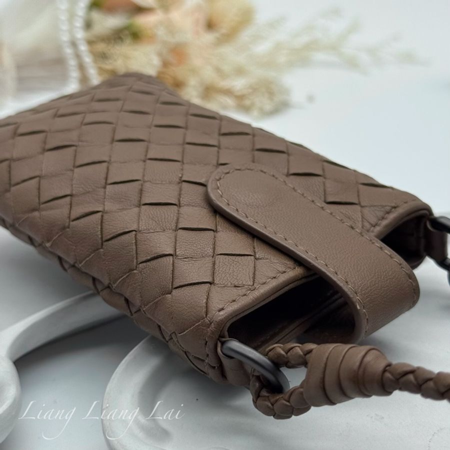 BOTTEGA VENETA BV 編織小羊皮焦糖棕色小提包｜小廢包｜萬用掛包-18