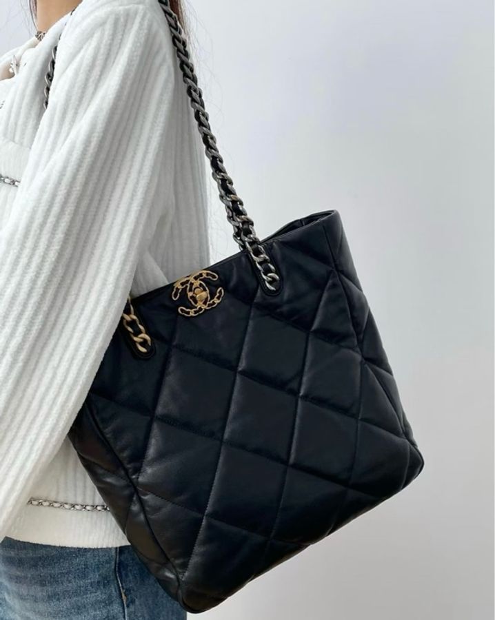 Chanel香奈兒 黑金 芯片19bag托特小羊皮黑金托特包鏈條包-0