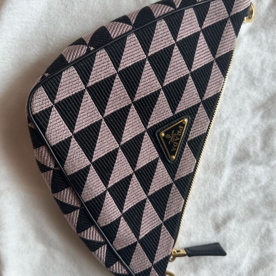 Prada Symbole Small Double Bag 黑×粉｜近新｜附原廠防塵袋-7