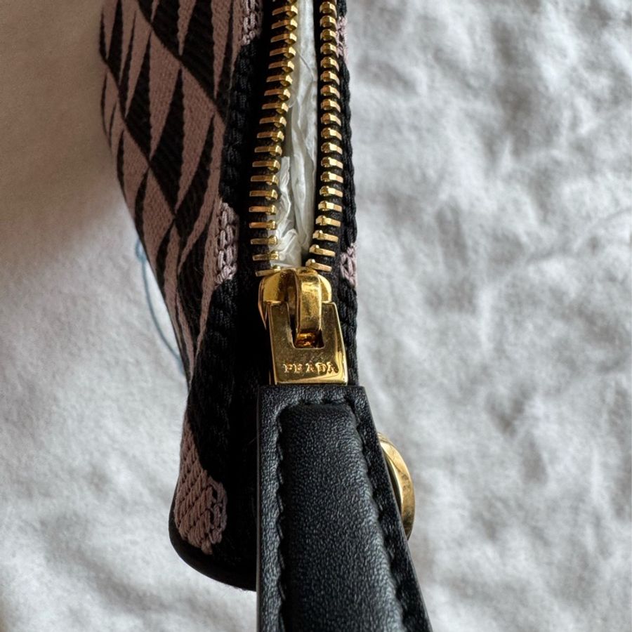 Prada Symbole Small Double Bag 黑×粉｜近新｜附原廠防塵袋-15