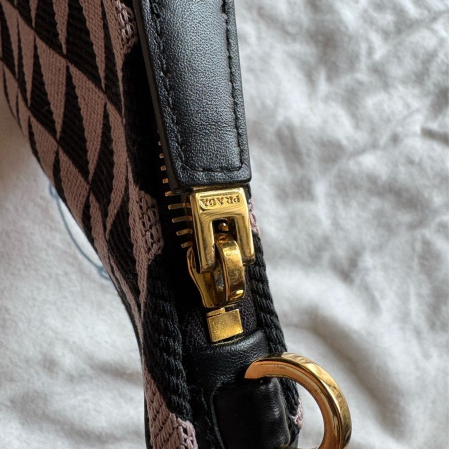 Prada Symbole Small Double Bag 黑×粉｜近新｜附原廠防塵袋-16