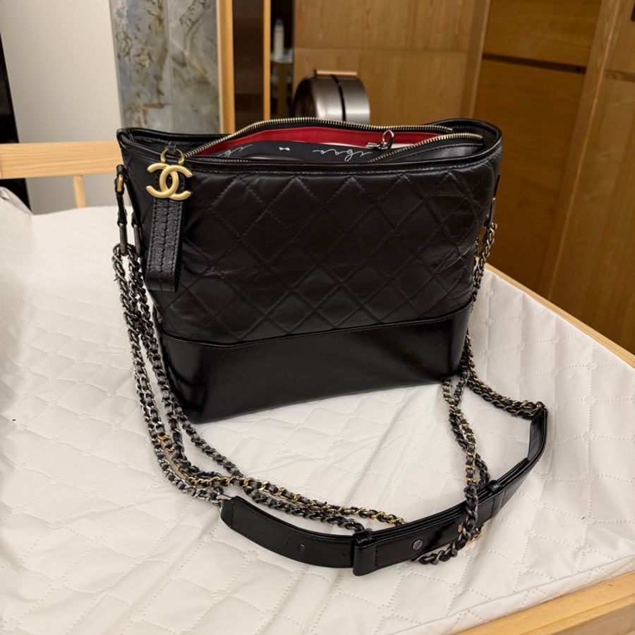 Chanel 中號流浪包-0
