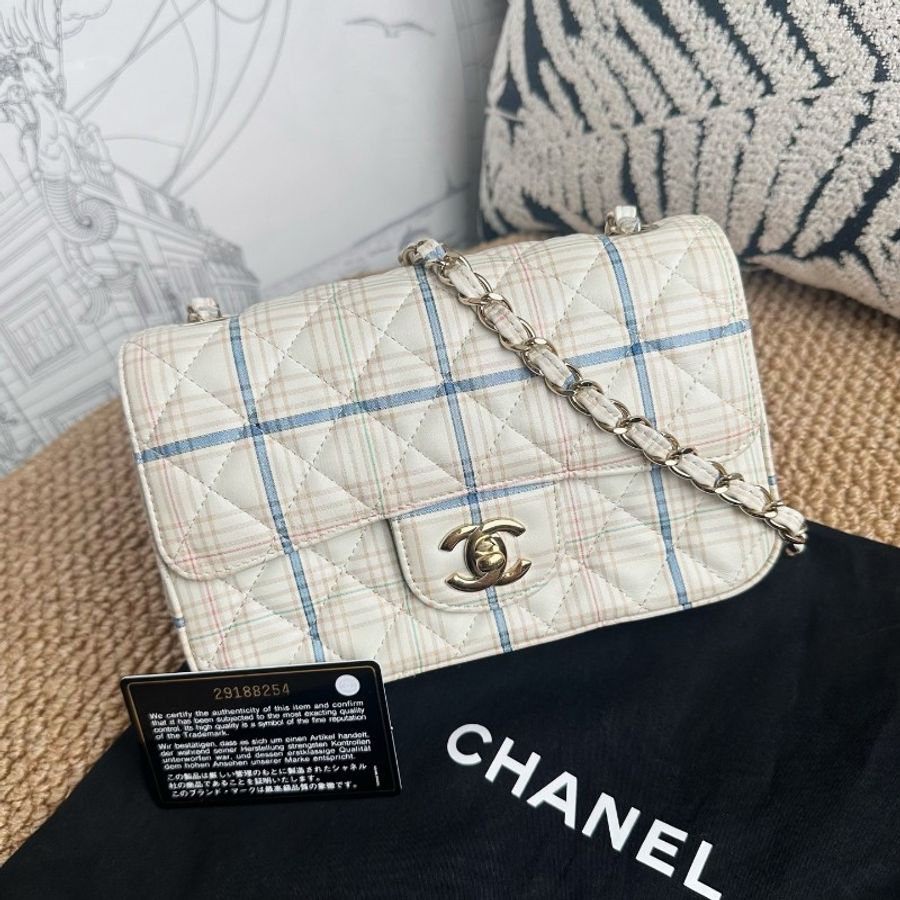 Chanel 奶油白藍天白雲彩色格子cf 大mini-1