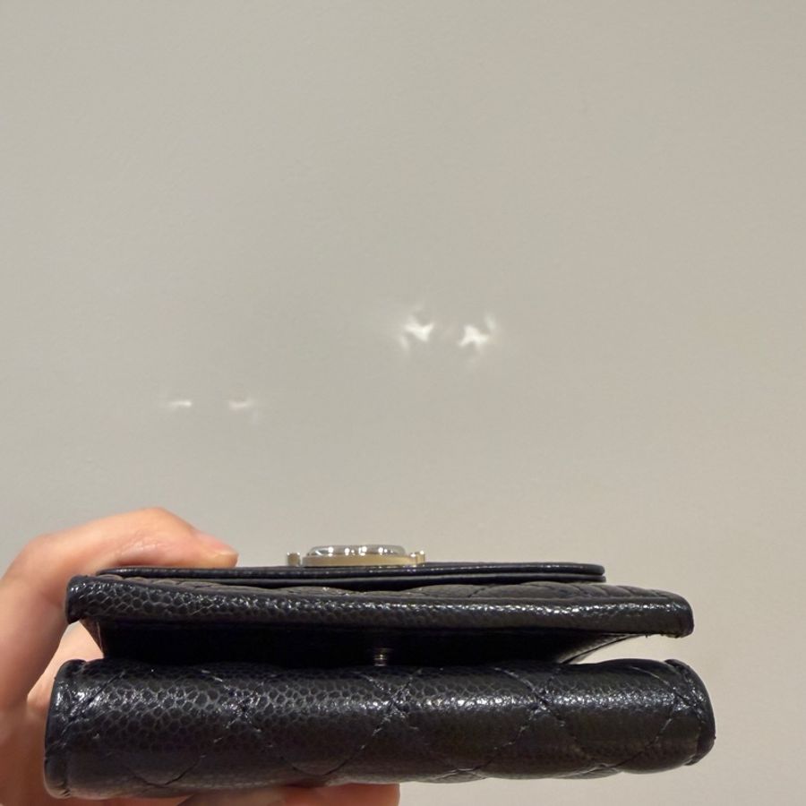 Chanel Boy黑銀三折短夾🇯🇵日本購入-1