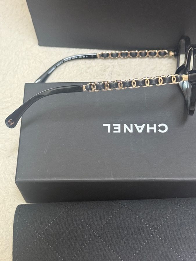 Chanel 雙C皮穿鏈眼鏡-2