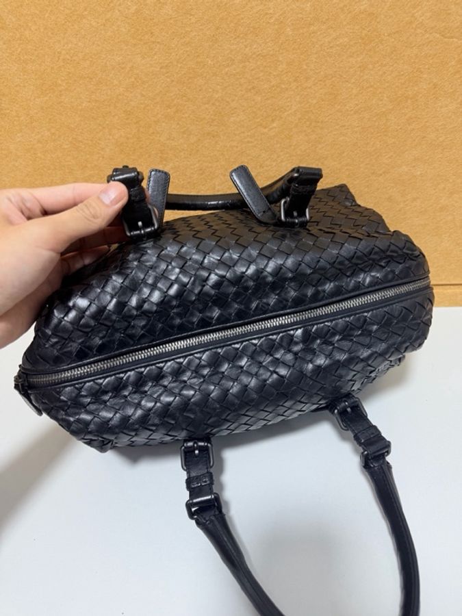 Bottega Veneta • 經典編織羊皮波士頓包-6