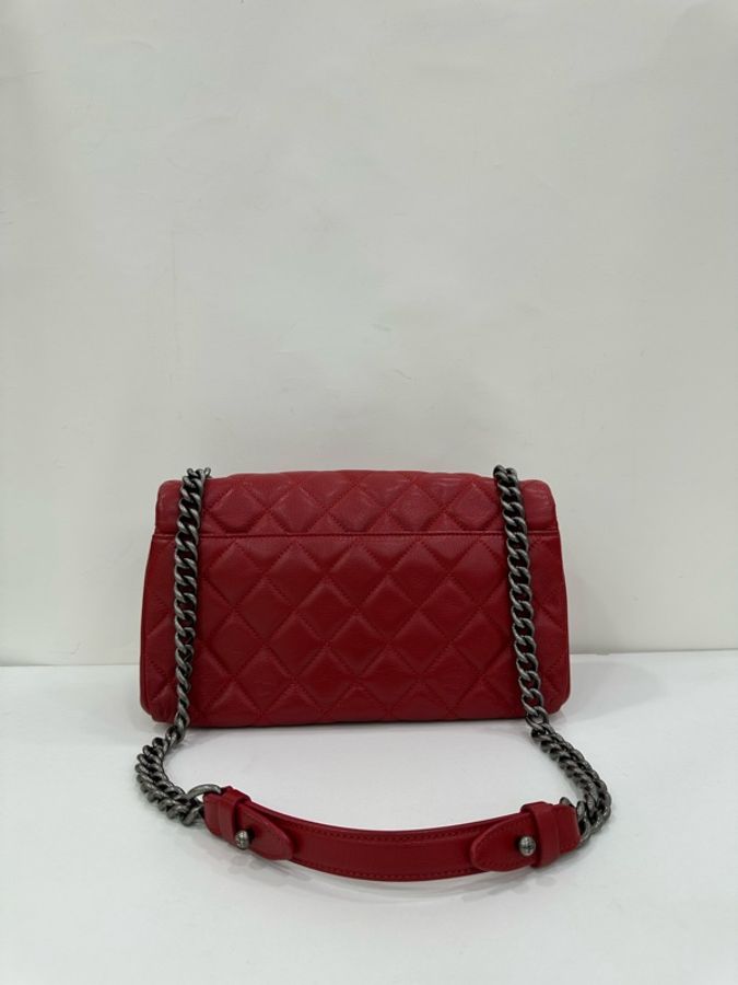 Chanel香奈兒CF復古銀扣 季節款紅色，主扣精緻好看，底長26cm 鐳射21開-3